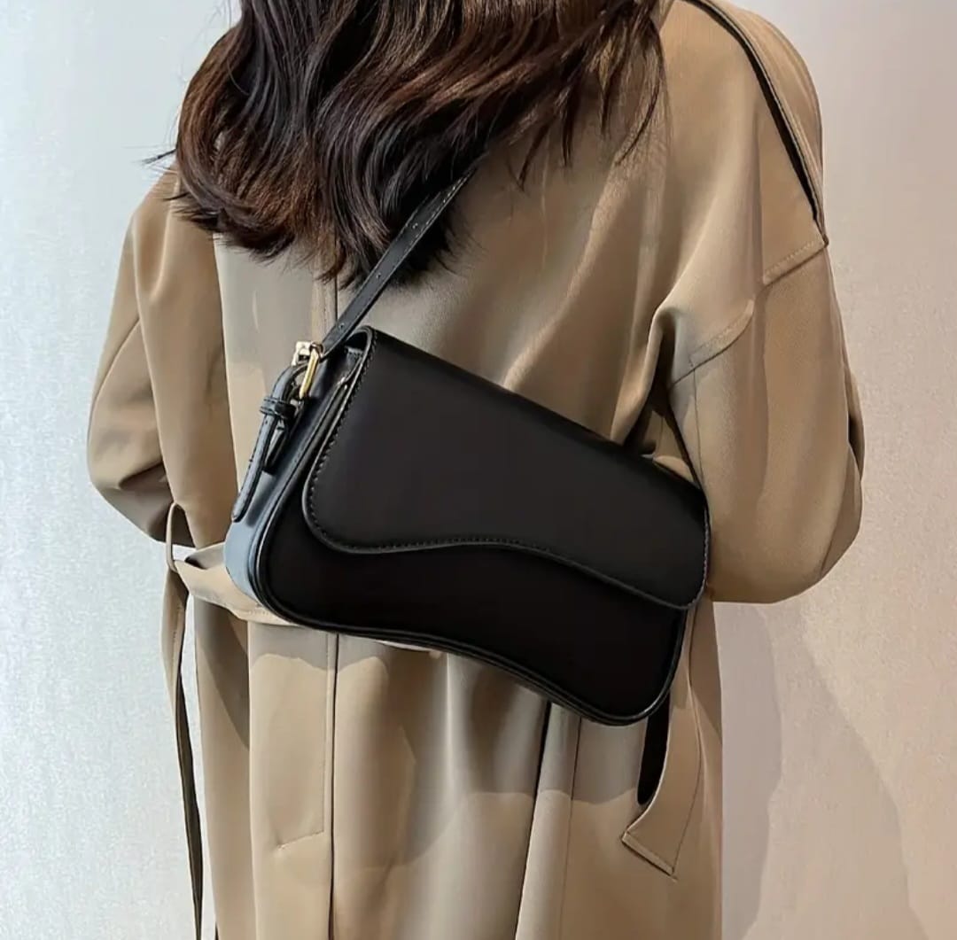 Trendy ~ Shoulder Bag